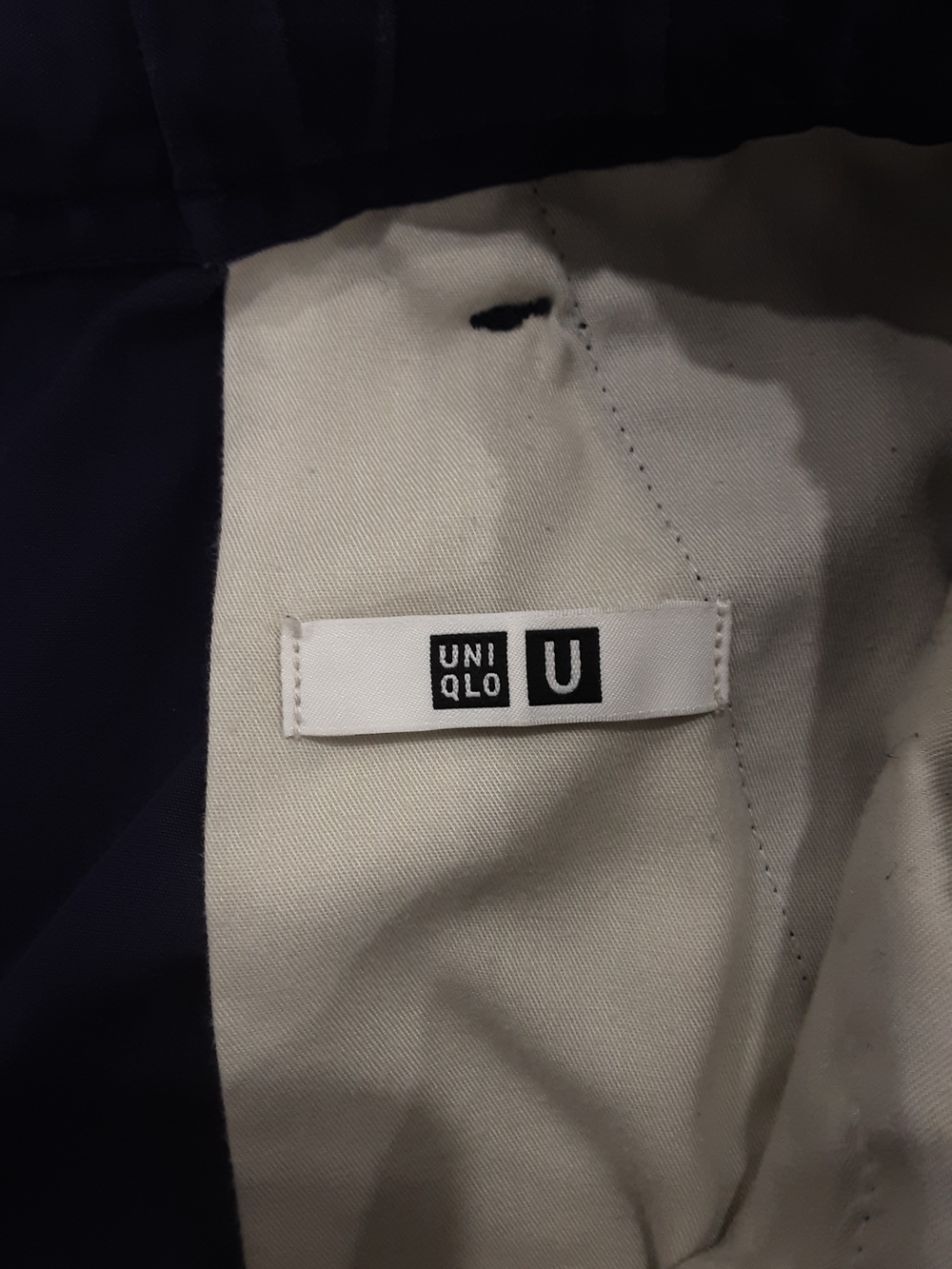 Uniqlo Men's Wide Cargo Pants. (Blue) - Picture 3 of 5